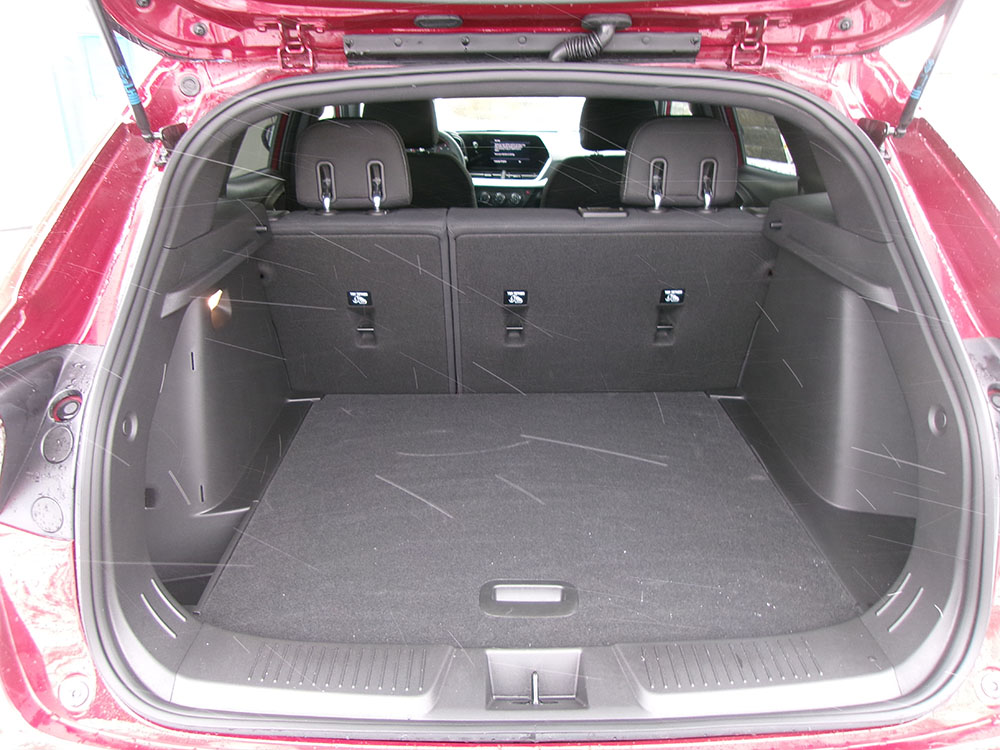 
								CHEVROLET TRAX RS full									