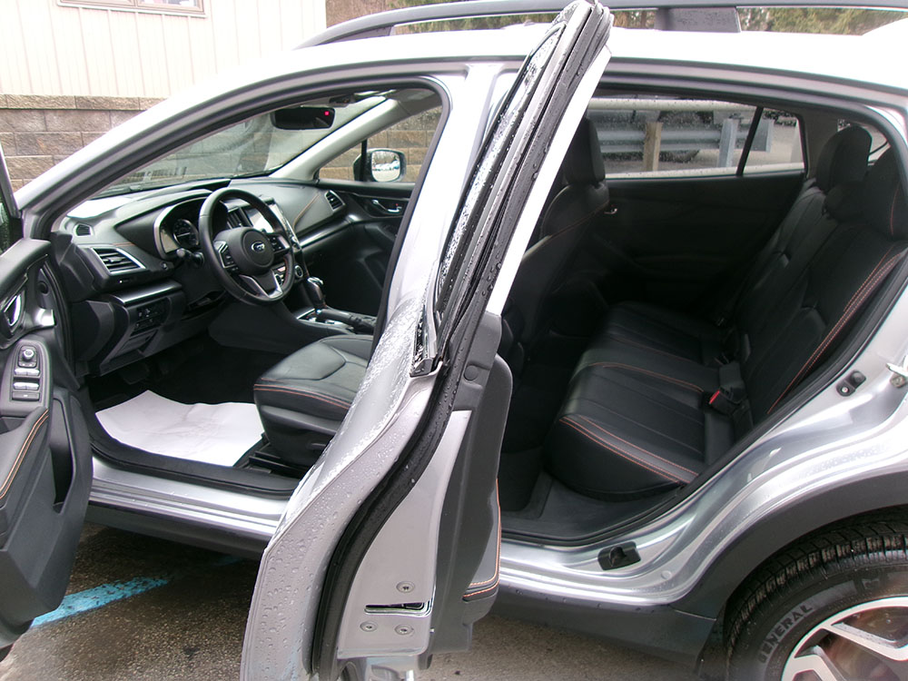 
								SUBARU CROSSTREK LIMITED full									