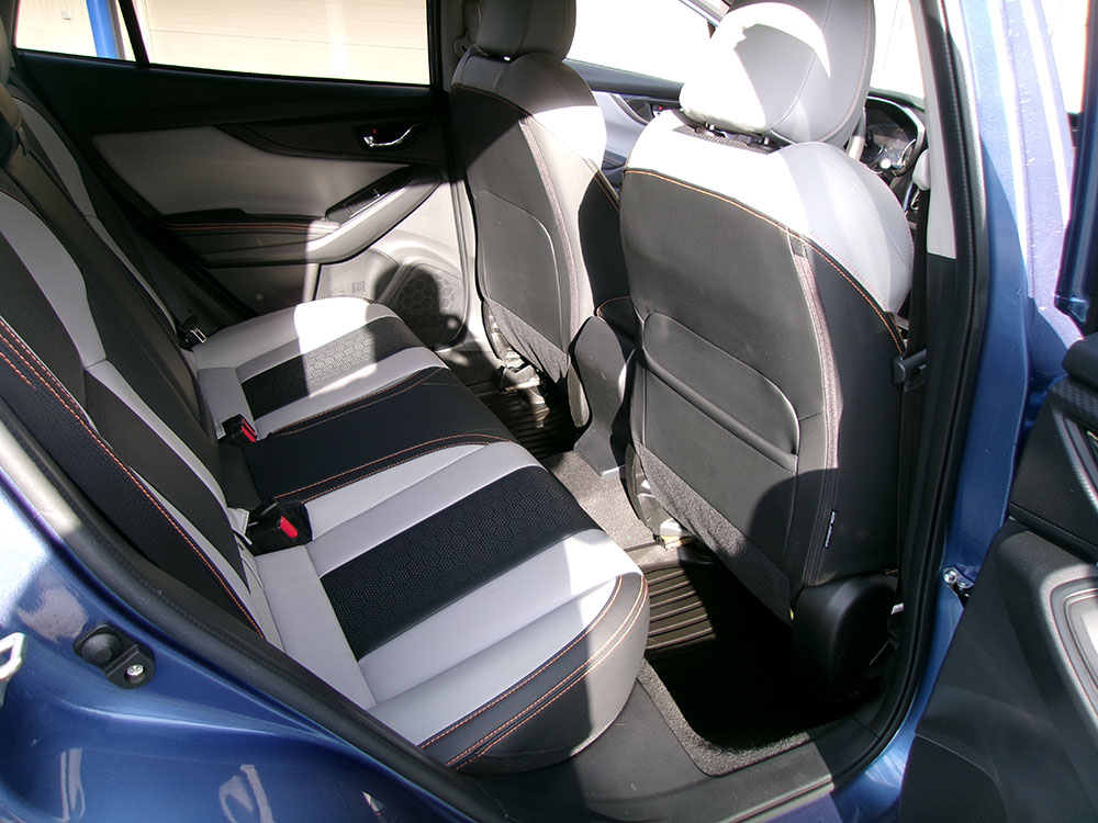 
								SUBARU CROSSTREK LIMITED full									