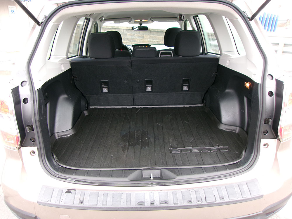 
								SUBARU FORESTER full									