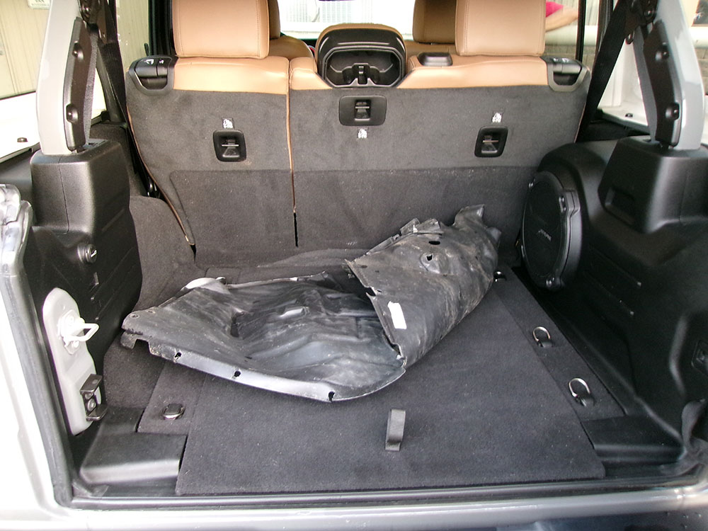 
								JEEP WRANGLER UNLIMITED RUBICON full									