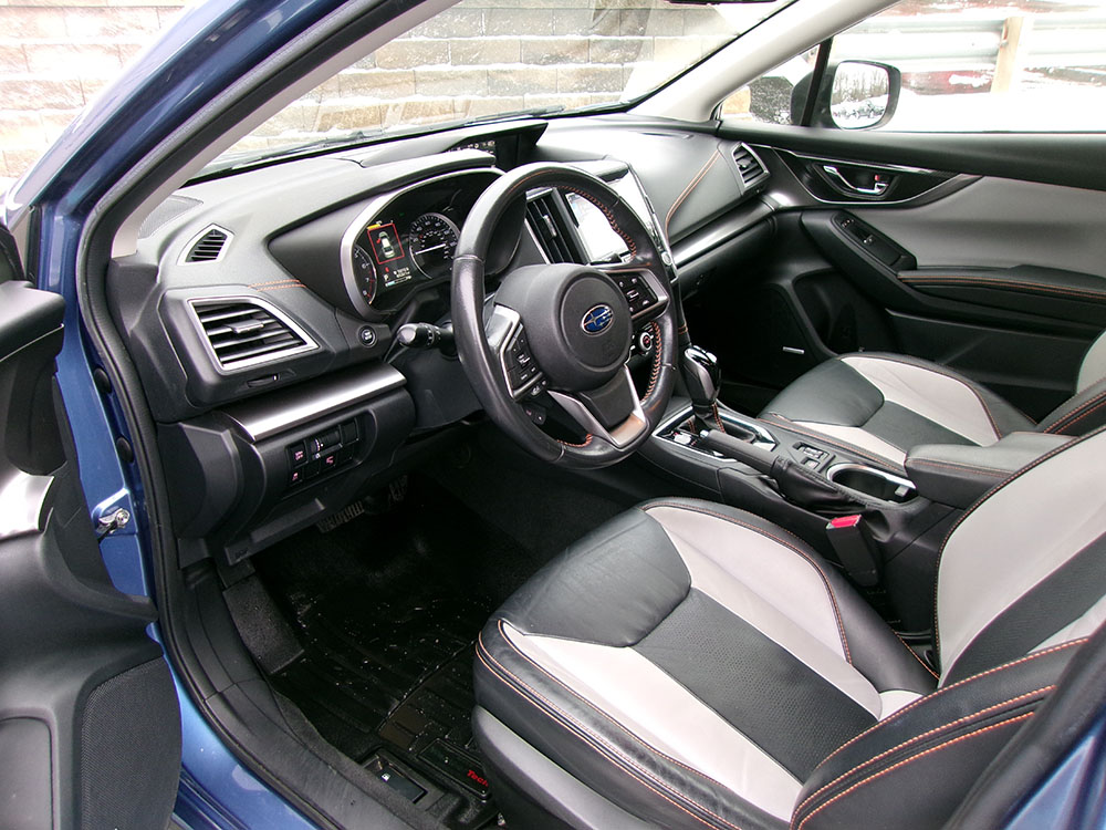 
								SUBARU CROSSTREK LIMITED full									