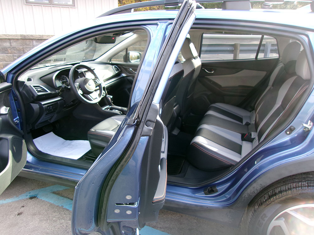 
								SUBARU CROSSTREK LIMITED full									