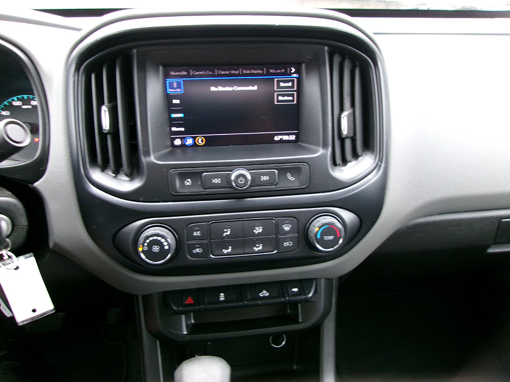 
								CHEVROLET COLORADO W/T CREW CAB full									