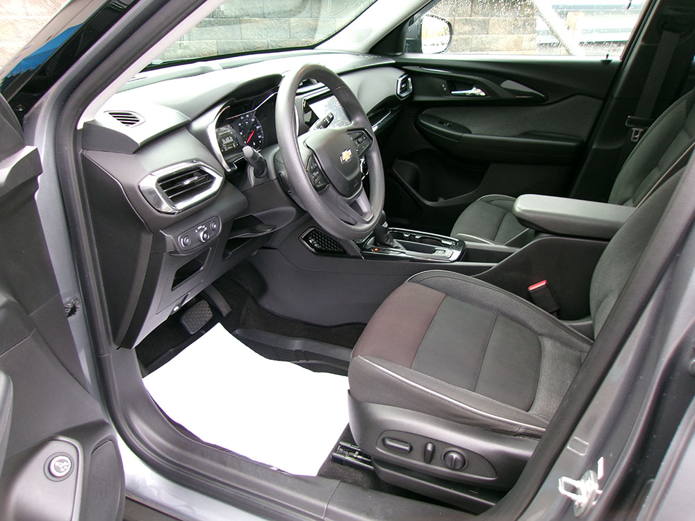 
								CHEVROLET TRAILBLAZER LT full									