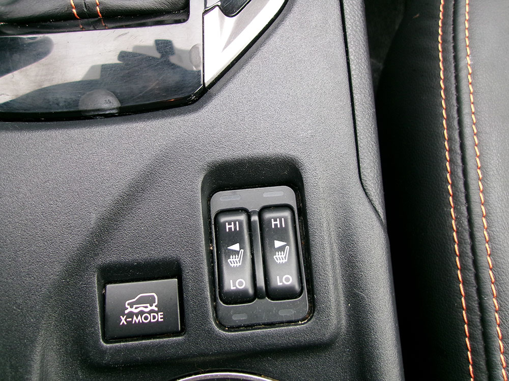 
								SUBARU CROSSTREK LIMITED full									