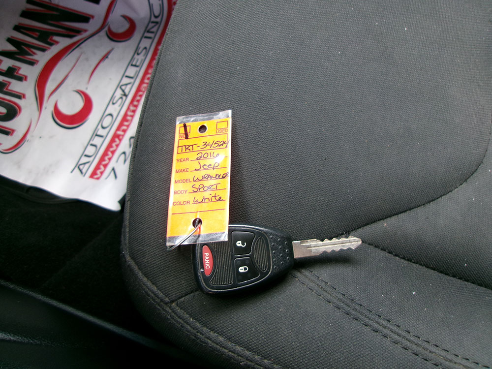 
								JEEP WRANGLER SPORT full									
