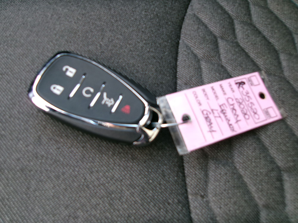 
								CHEVROLET EQUINOX LT full									