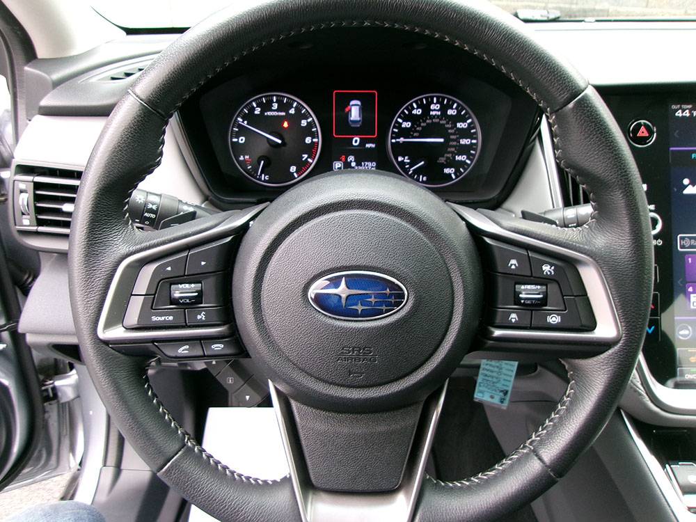 
								SUBARU OUTBACK PREMIUM full									