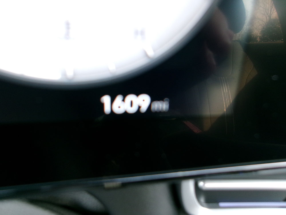 
								HYUNDAI ELANTRA SEL full									