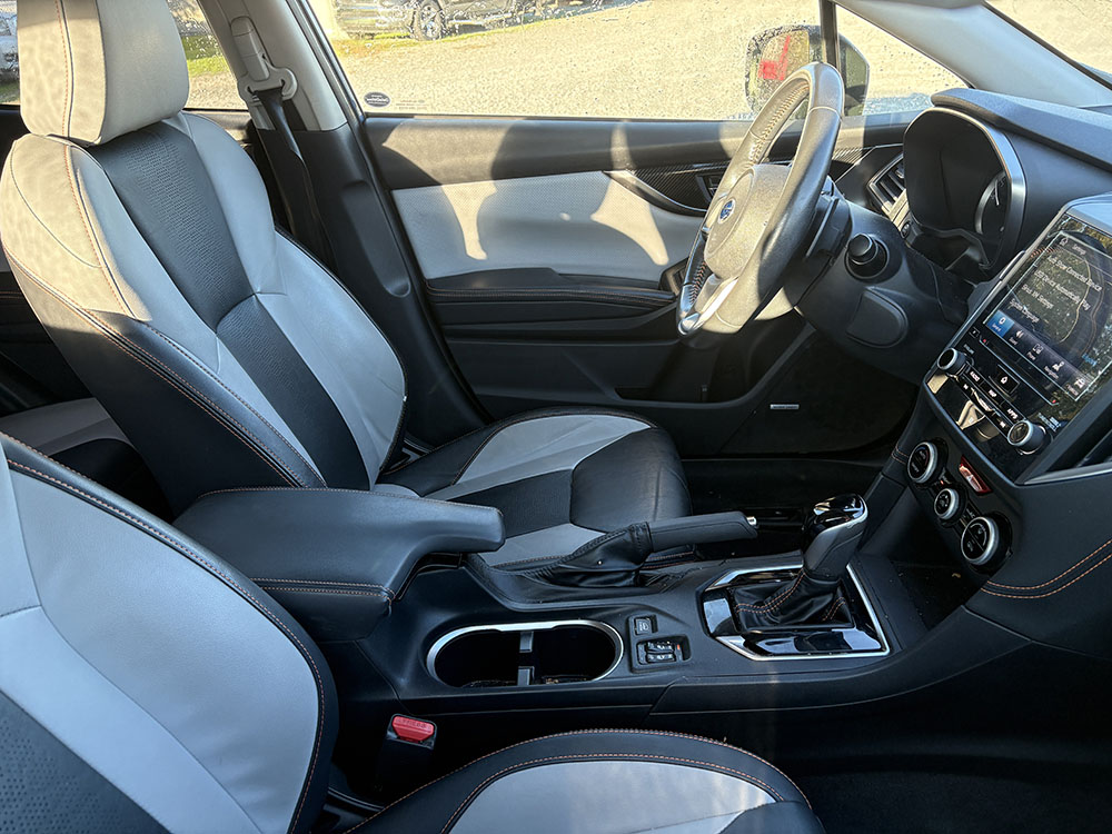 
								SUBARU CROSSTREK LIMITED full									