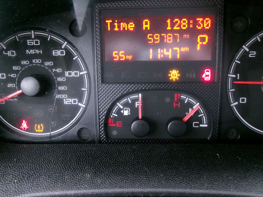 
								RAM PROMASTER 2500 HIGH TOP full									