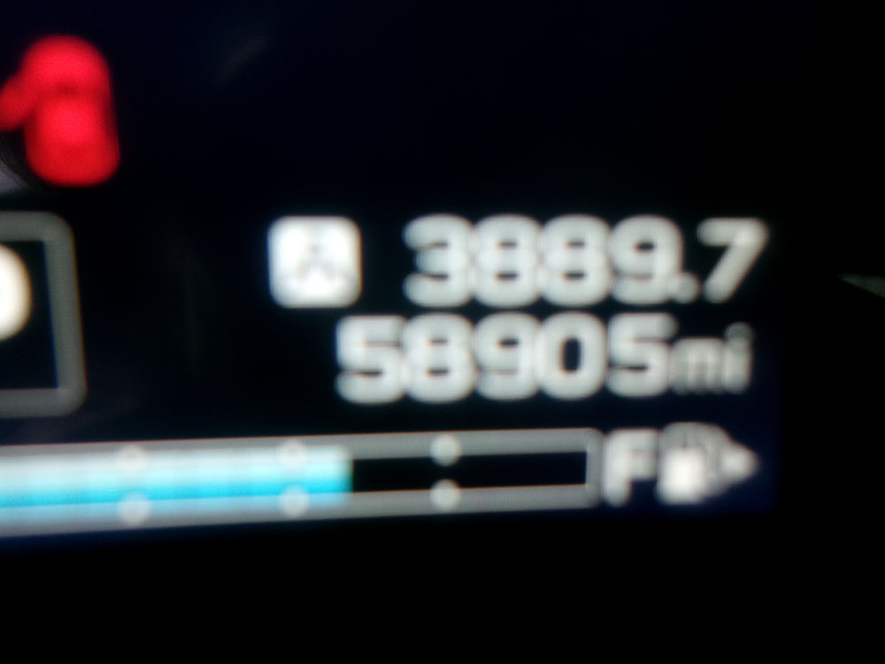 
								SUBARU CROSSTREK LIMITED full									