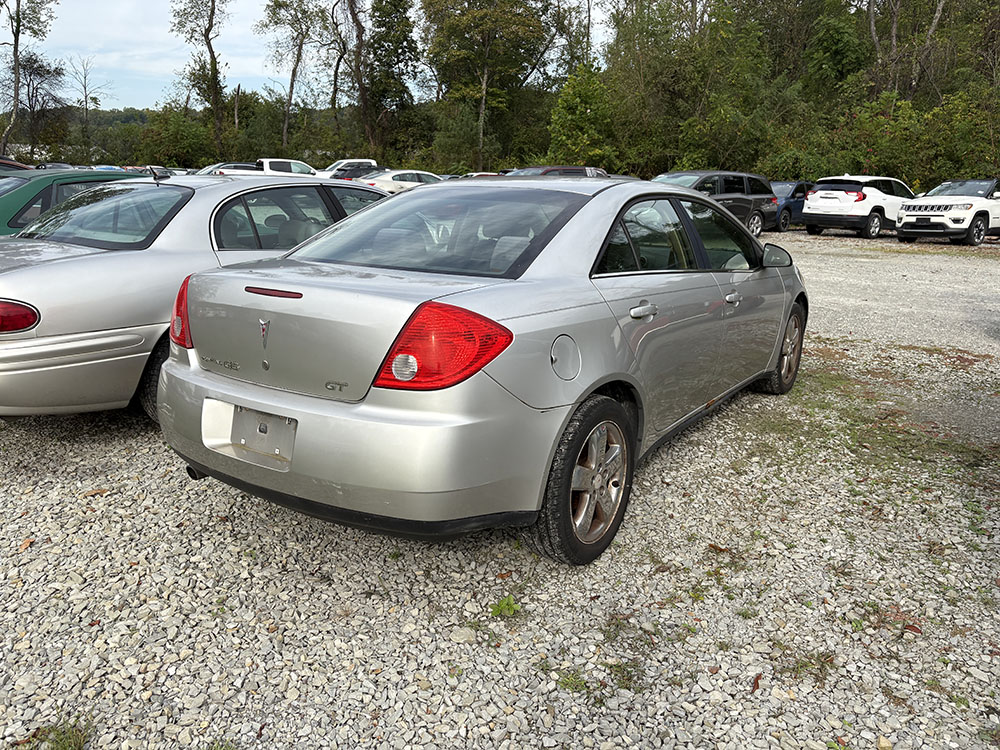 
								PONTIAC G6 GT full									