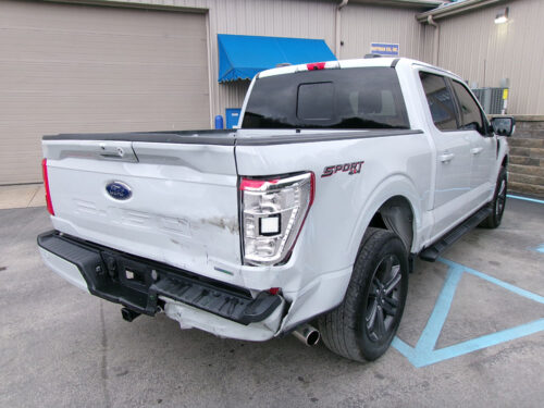 2023 Ford F-150 XLT's photo