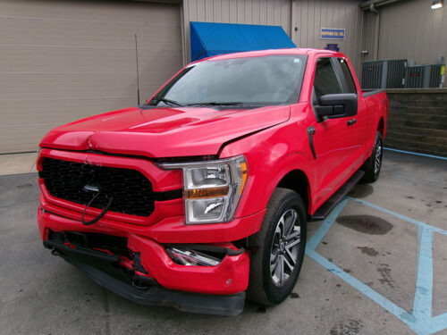 2021 Ford F-150 XL's photo