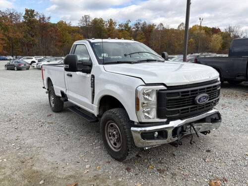 FORD F-350 SD XL REG CAB 8′ BED