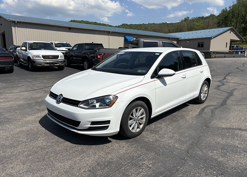 2016 Volkswagen Golf TSI S 4-Door Auto's photo