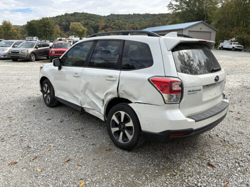 SUBARU FORESTER PREMIUM