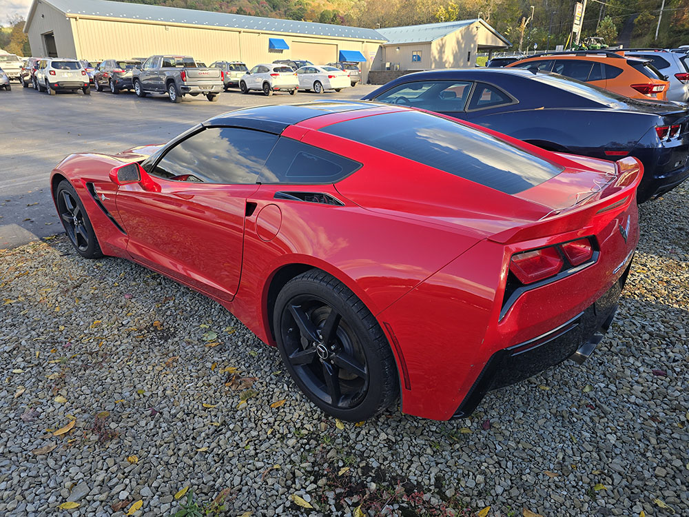 
								CHEVROLET CORVETTE LT full									