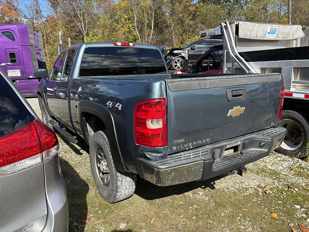 
								CHEVROLET SILVERADO 1500 LS EX CAB full									