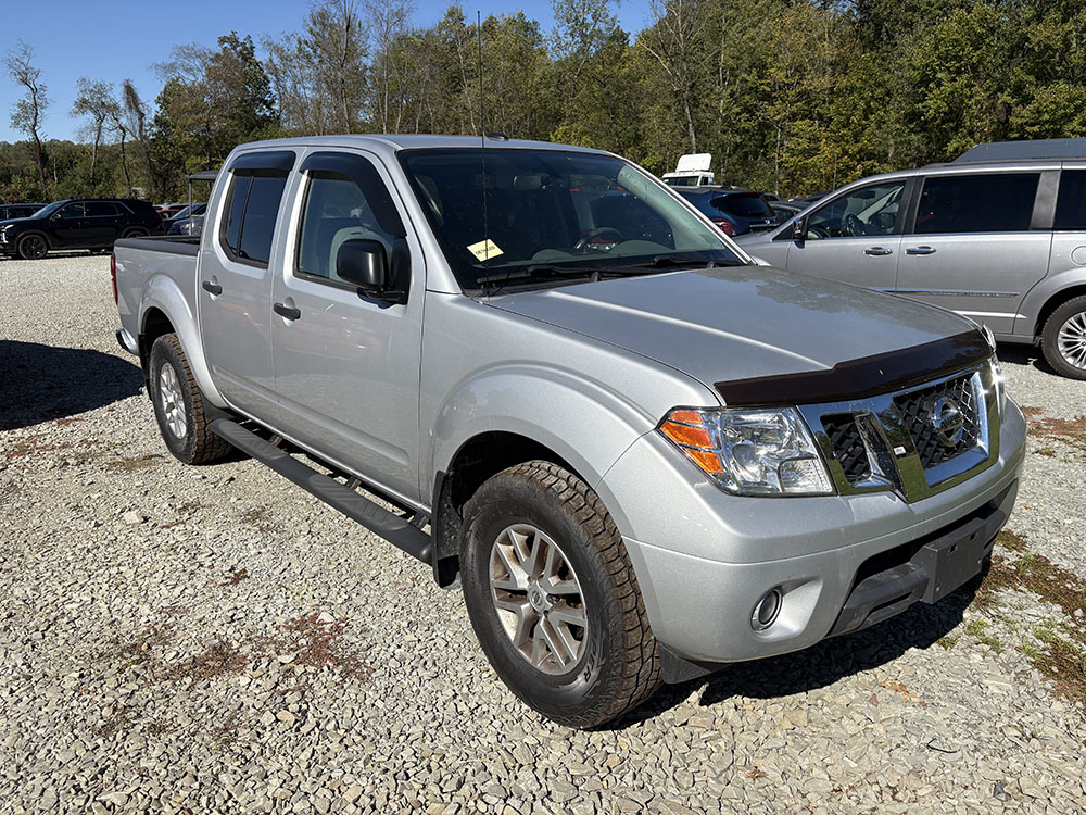 
								NISSAN FRONTIER SV CREW CAB full									