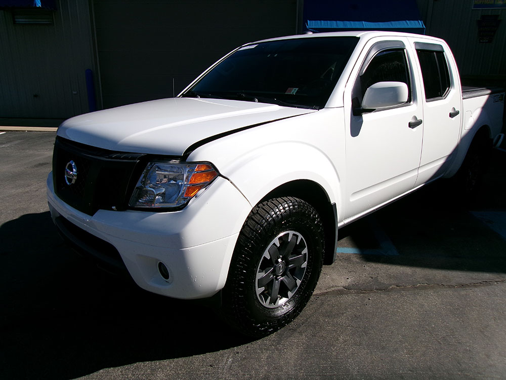 
								NISSAN FRONTIER S CREW CAB full									