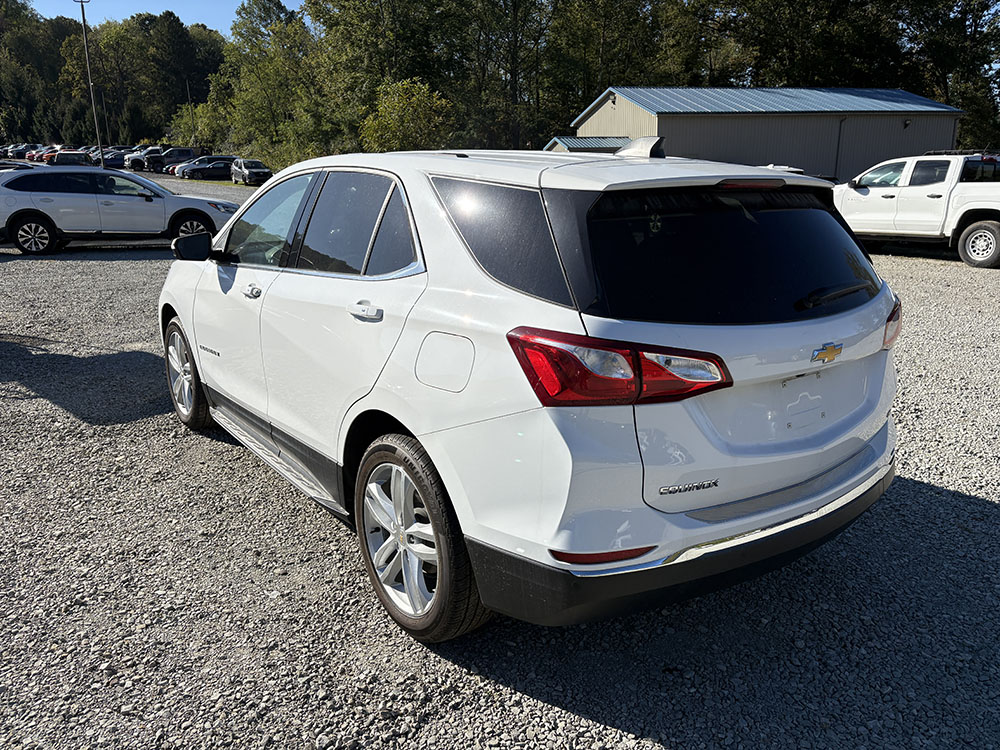 
								CHEVROLET EQUINOX LT full									