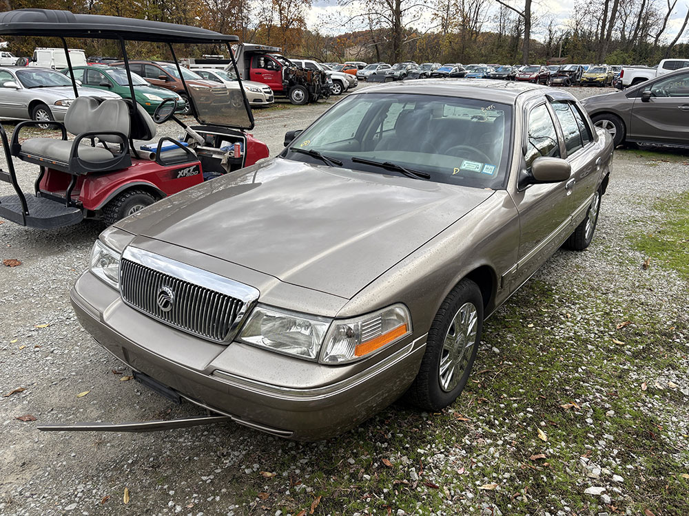 
								MERCURY GRAND MARQUIS GS full									