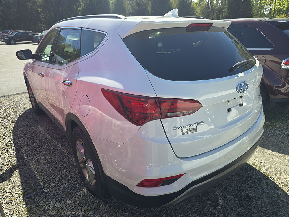 
								HYUNDAI SANTA FE SPORT full									