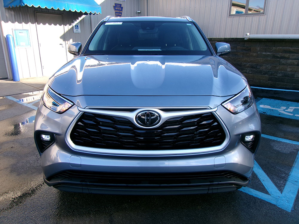 
								TOYOTA HIGHLANDER XLE full									