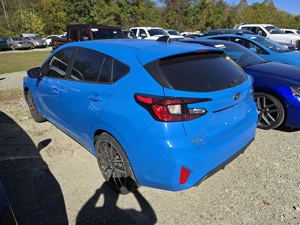 
								SUBARU IMPREZA SPORT full									