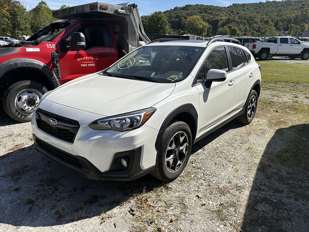 
								SUBARU CROSSTREK PREMIUM full									