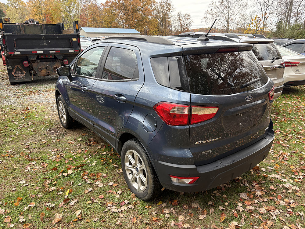 
								FORD ECOSPORT SE full									