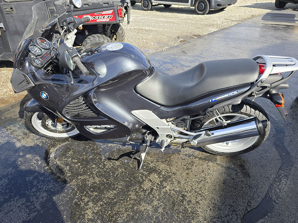 
								BMW K1200RS full									