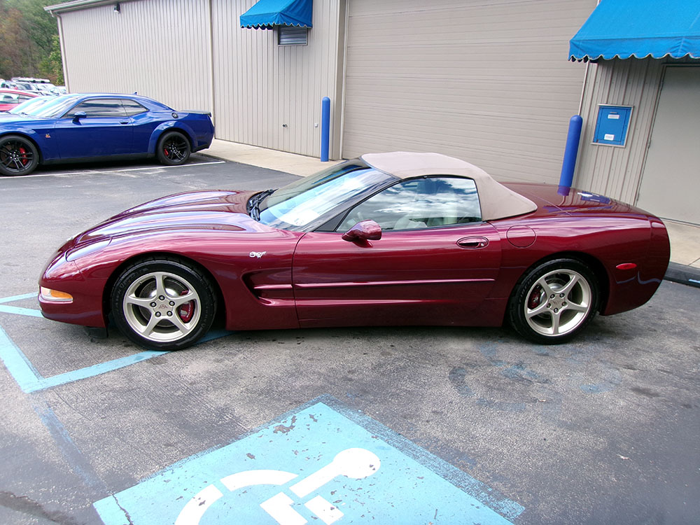 
								CHEVROLET CORVETTE 50th ANNIVERSARY full									