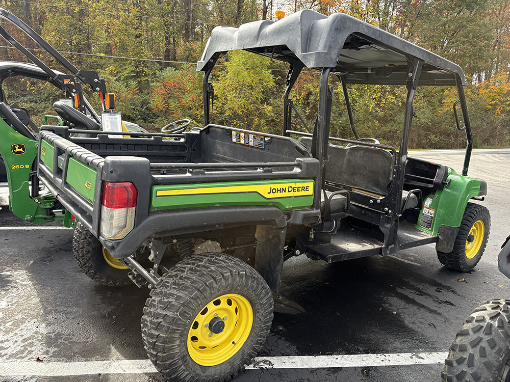 
								JOHN DEERE GATOR XUV855M S4 full									