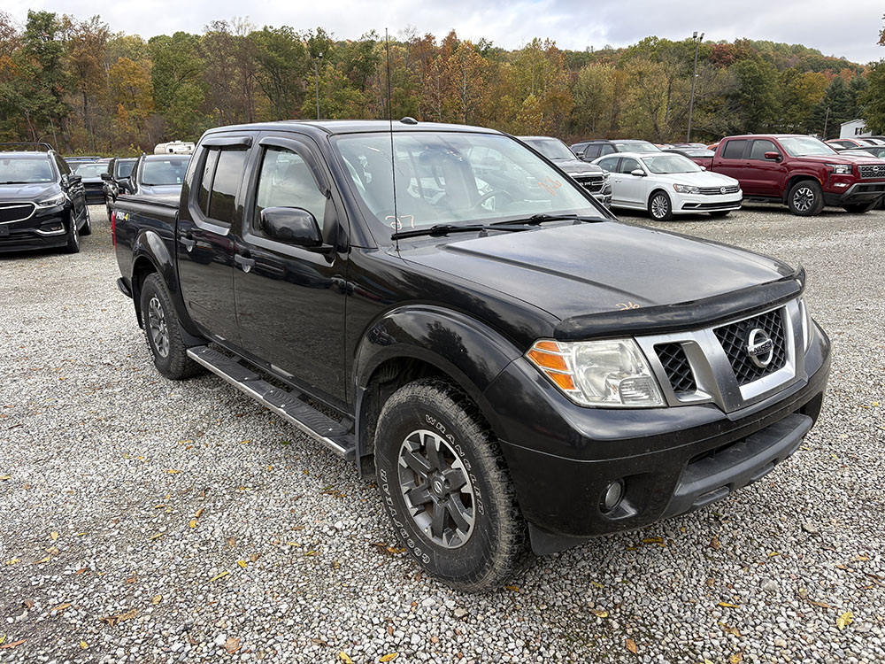 
								NISSAN FRONTIER PRO-4X CREW CAB full									