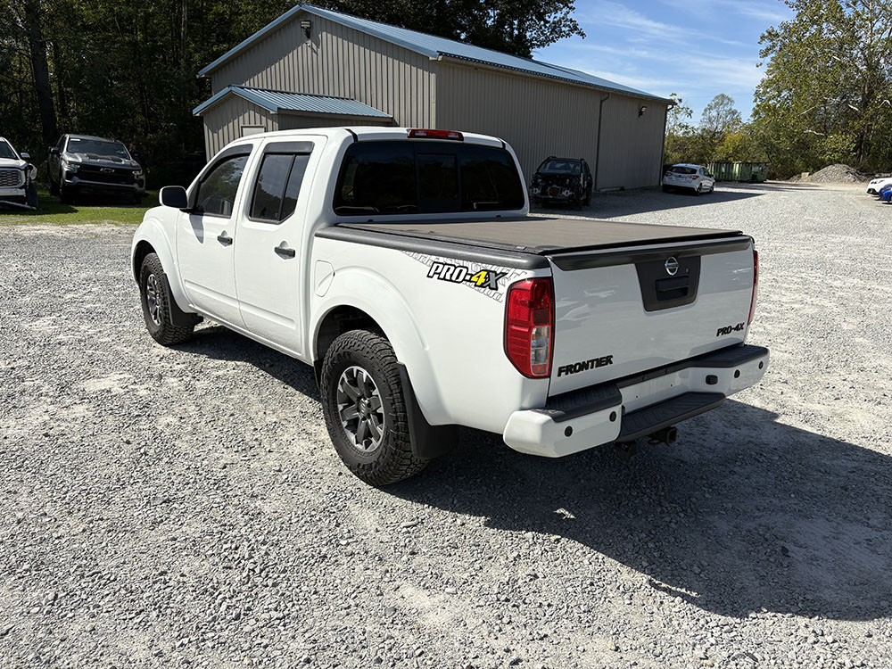 
								NISSAN FRONTIER S CREW CAB full									