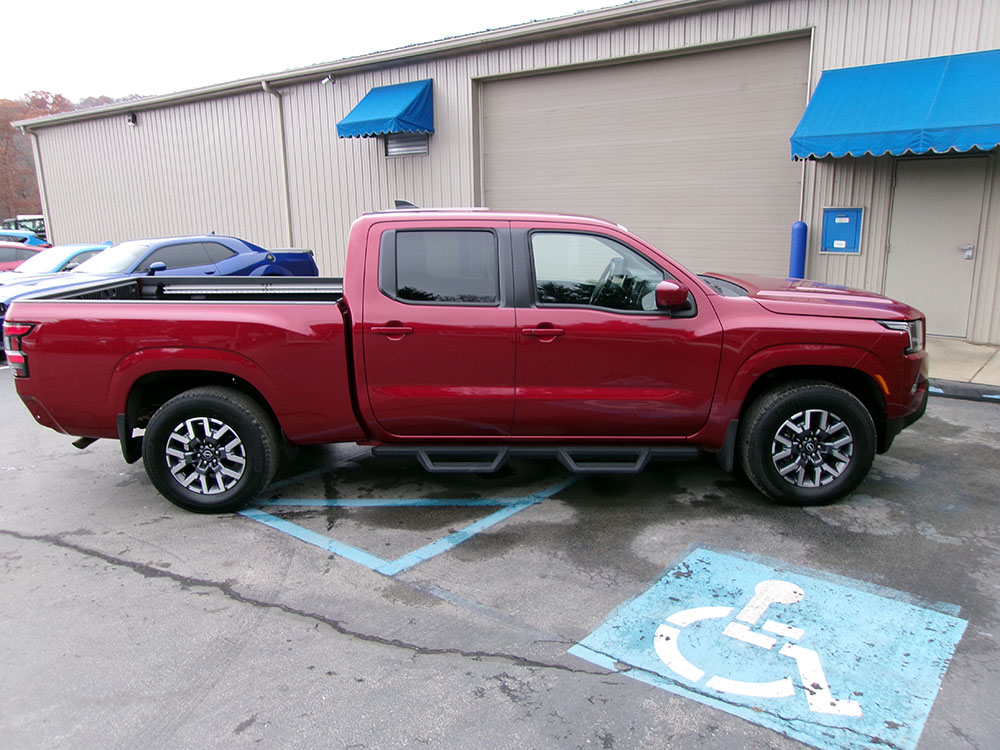 
								NISSAN FRONTIER SV LONG BED CREW CAB full									