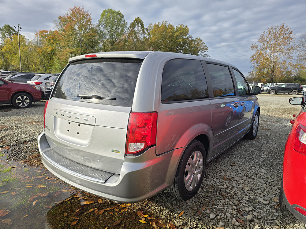 
								DODGE GRAND CARAVAN SE full									