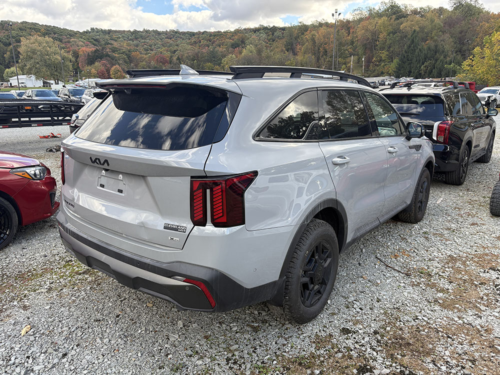 
								KIA SORENTO SX full									