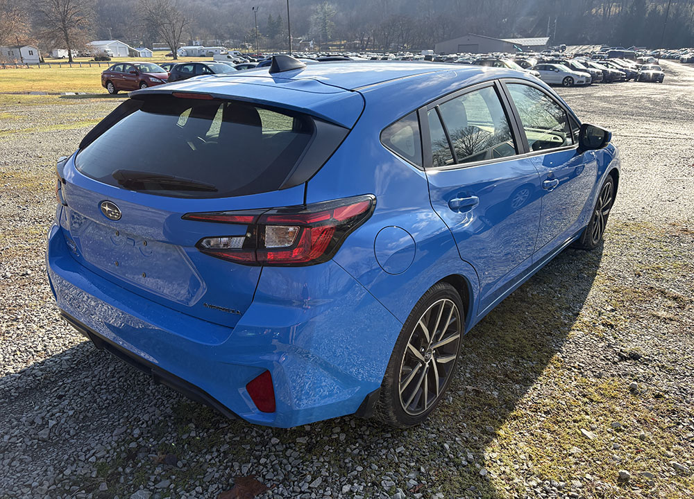 
								SUBARU IMPREZA SPORT full									