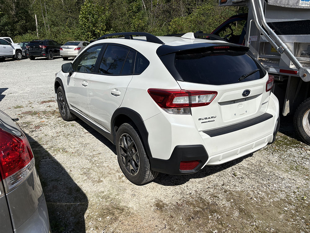 
								SUBARU CROSSTREK PREMIUM full									