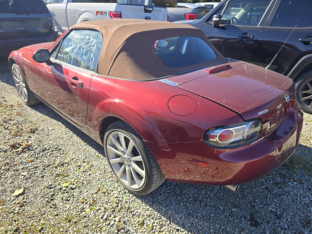 
								MAZDA MX-5 MIATA GRAND TOURING full									