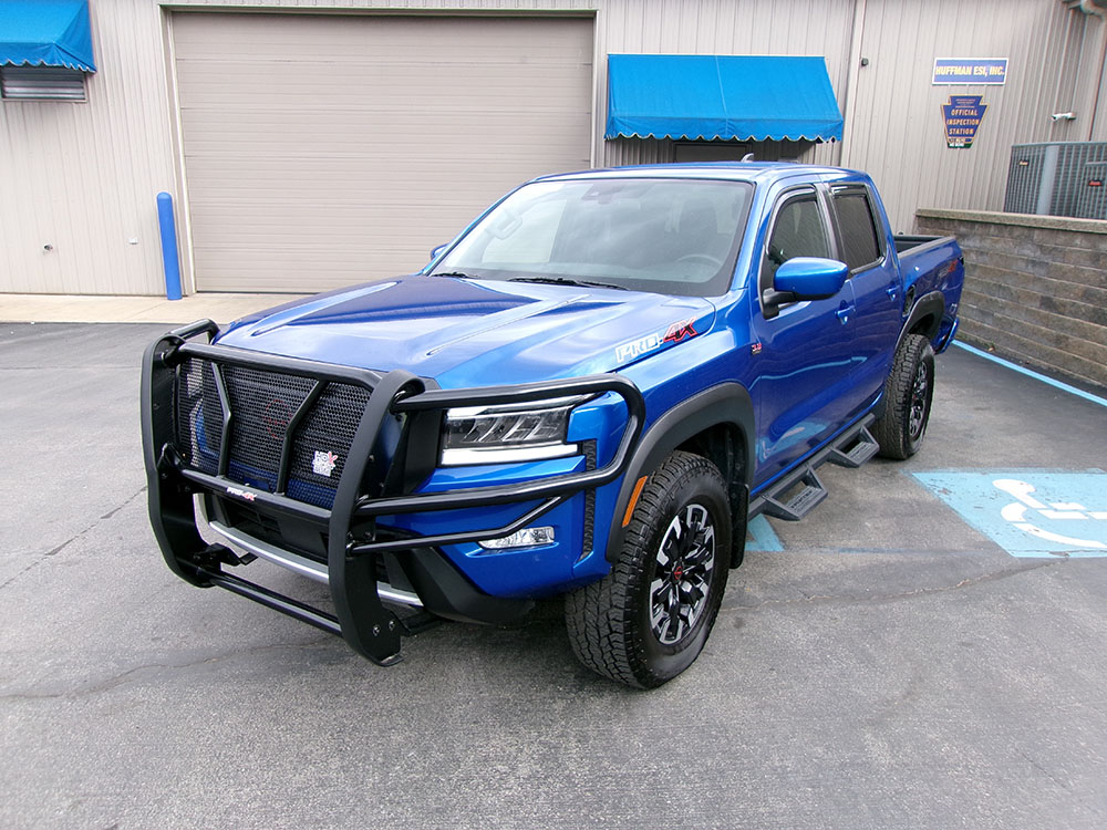 
								NISSAN FRONTIER S PRO-4X CREW CAB full									