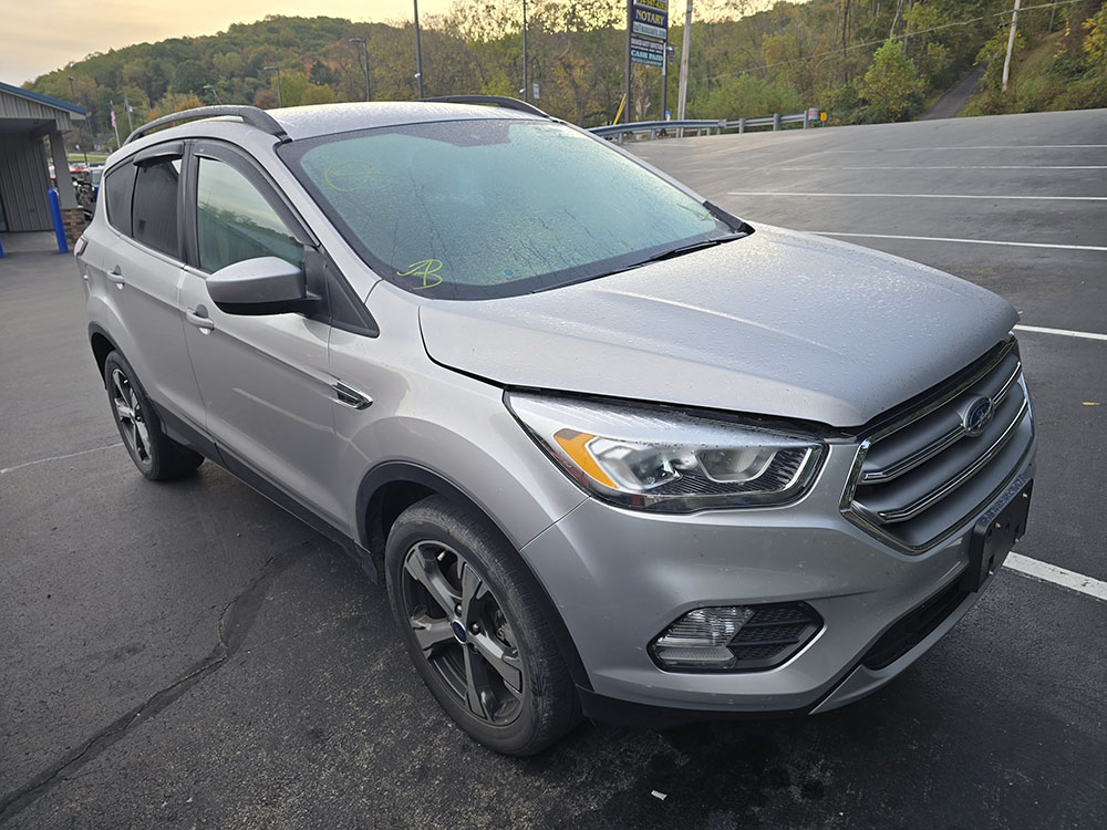
								FORD ESCAPE SE full									