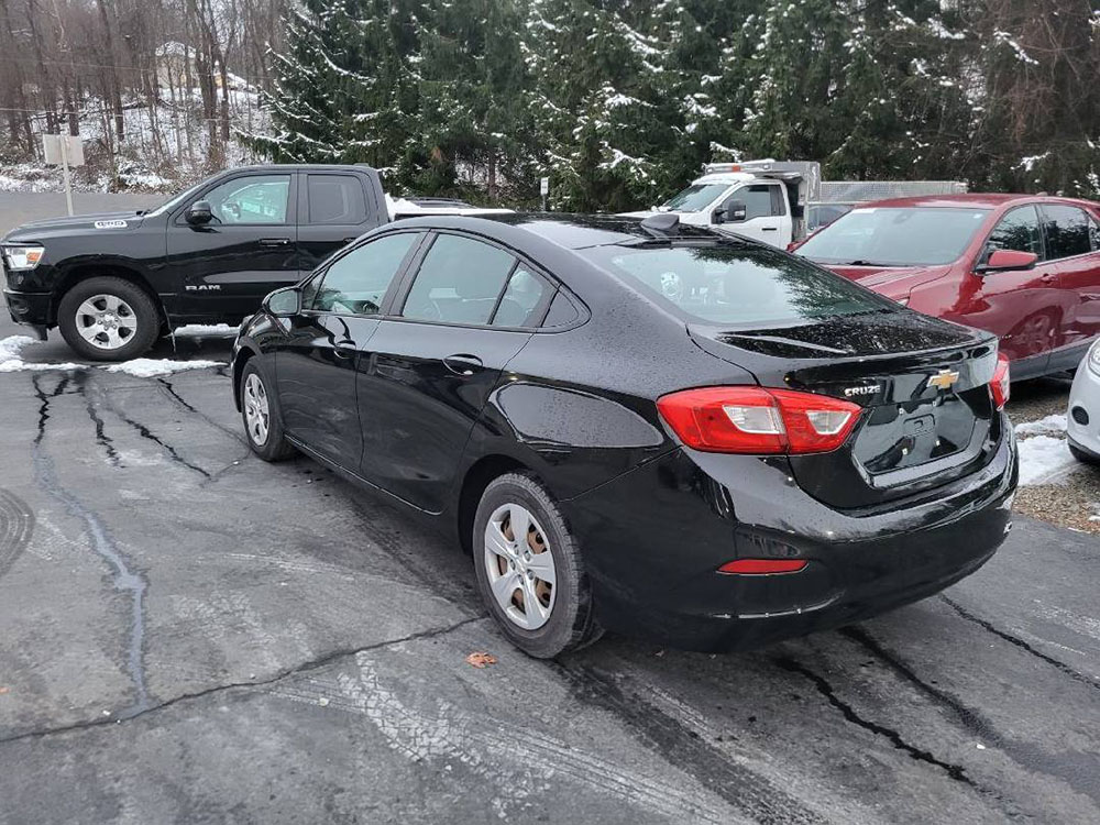 
								CHEVROLET CRUZE LS full									