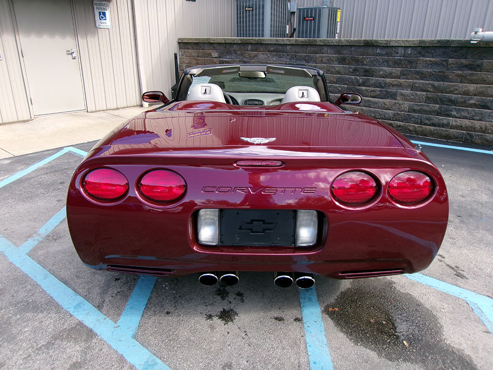 
								CHEVROLET CORVETTE 50th ANNIVERSARY full									