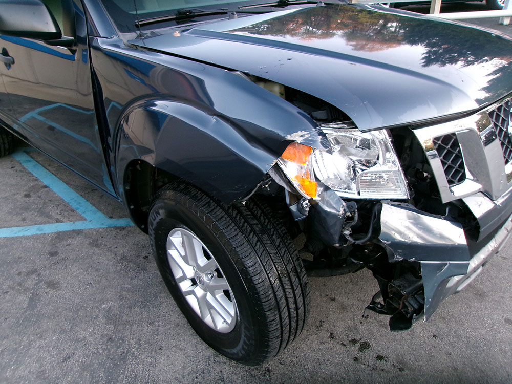 
								NISSAN FRONTIER S CREW CAB full									